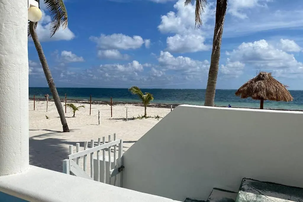 Holiday home Casa Carola, Beach House. Villa Puerto Morelos