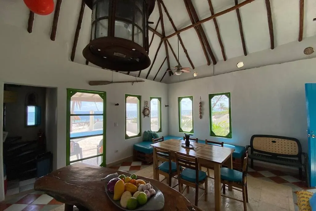 Casa Carola, Beach House. Villa Puerto Morelos 0*,  Mexico